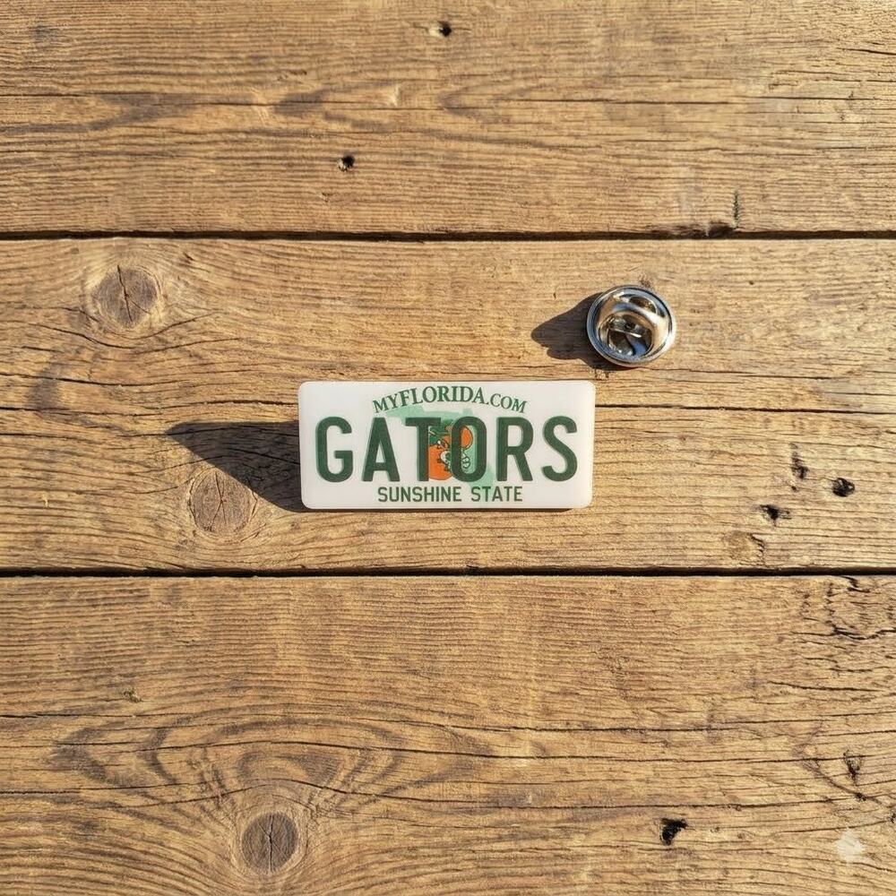 Vintage Florida Gators License Plate Hat Pin MyFlorida UF Sign
